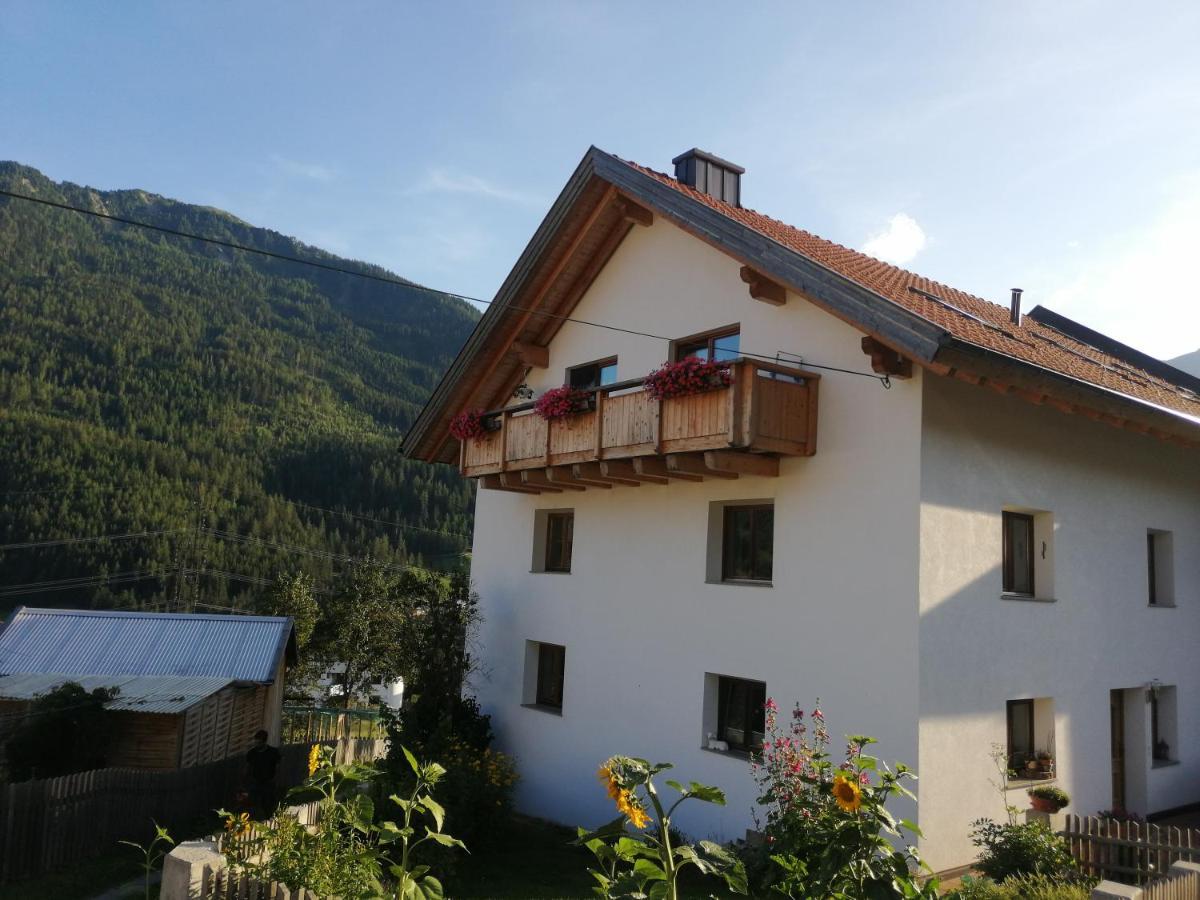 Ferienwohnung Knabl Fliess Exterior photo